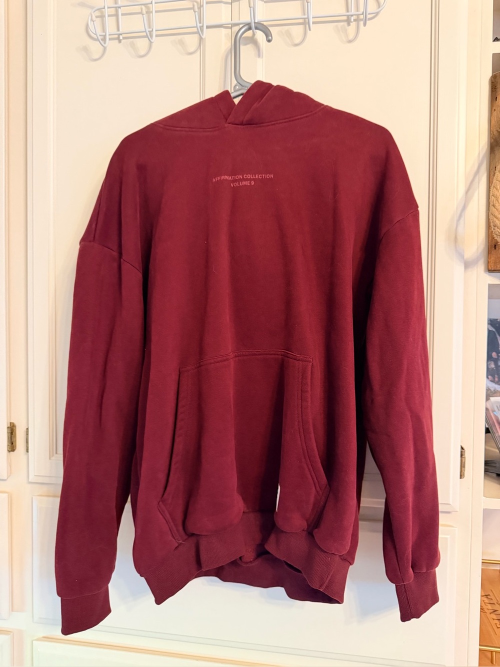 Comfrt Large affirmation raspberry sweatshirt